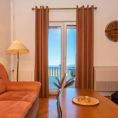 Andro Apartment